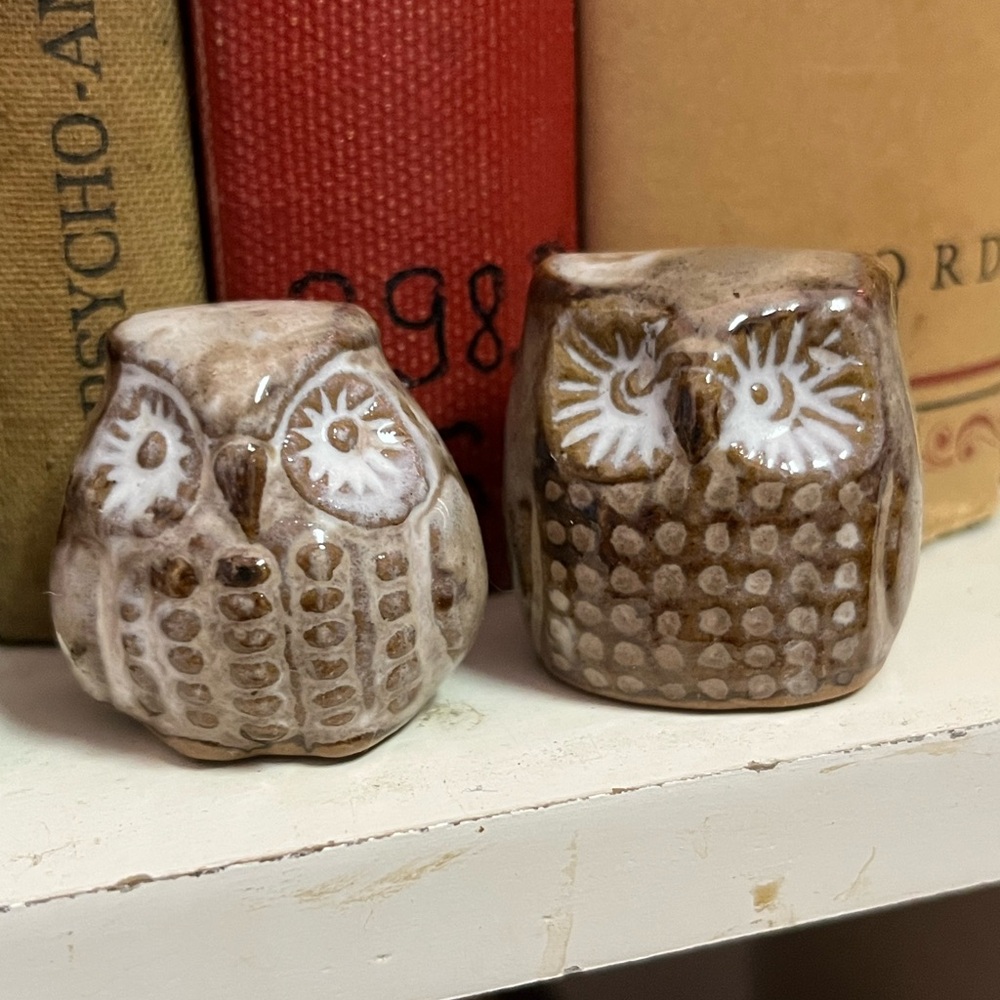 VTG Vintage Set of Three Mini Brown Pottery Owl Figurines - Picture 2 of 5